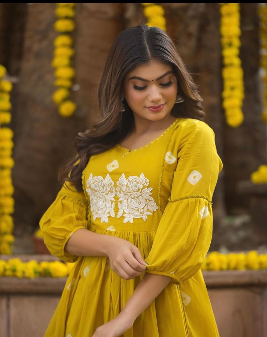 Bandhani Printed Thread Work Puffed Sleeves A-Line Kurta With Trousers