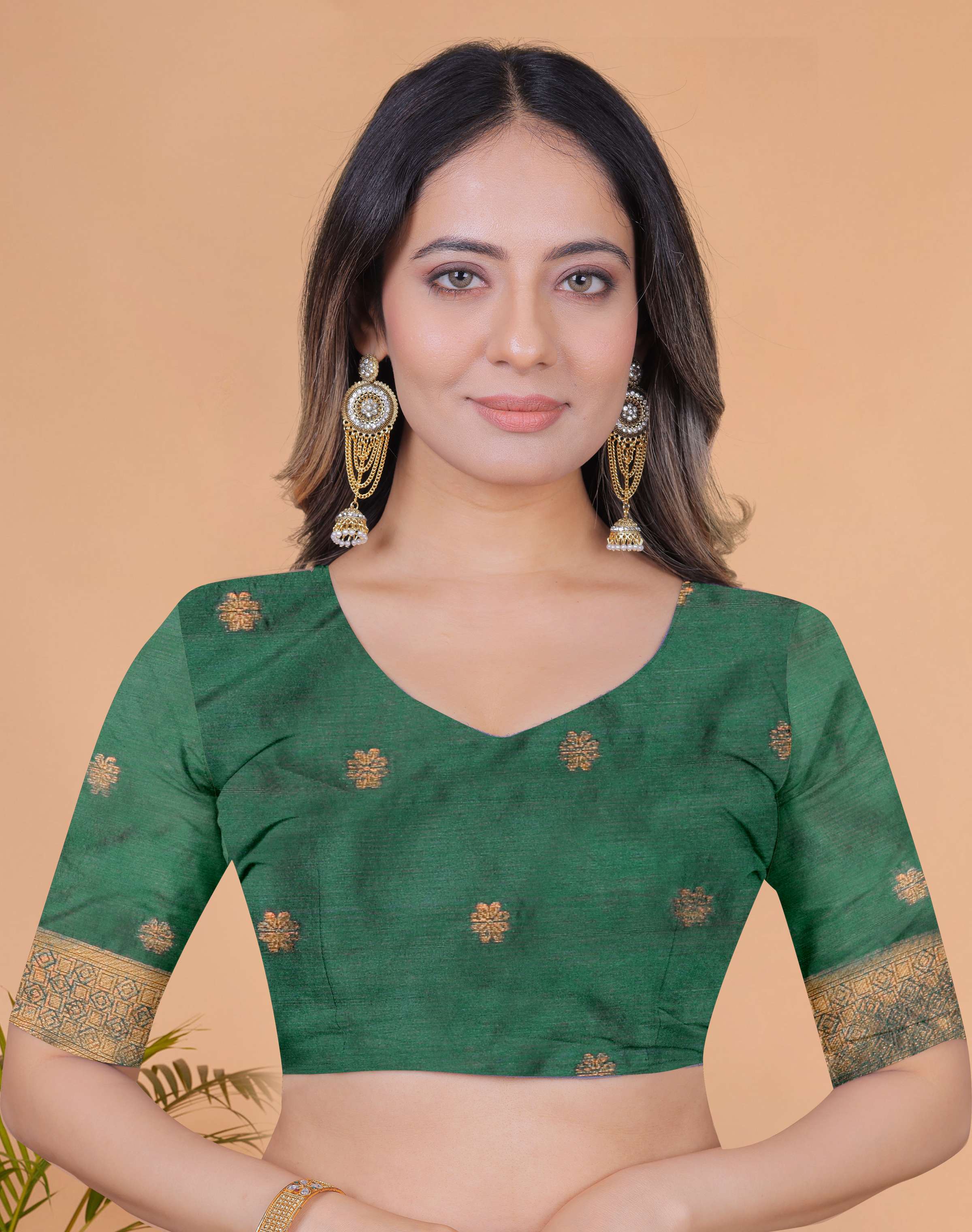 Golden Glow Banarasi Silk Saree with Peacock Zari Motifs & Deep Green Pallu | Wedding, Festive, Traditional Ethnic Wear