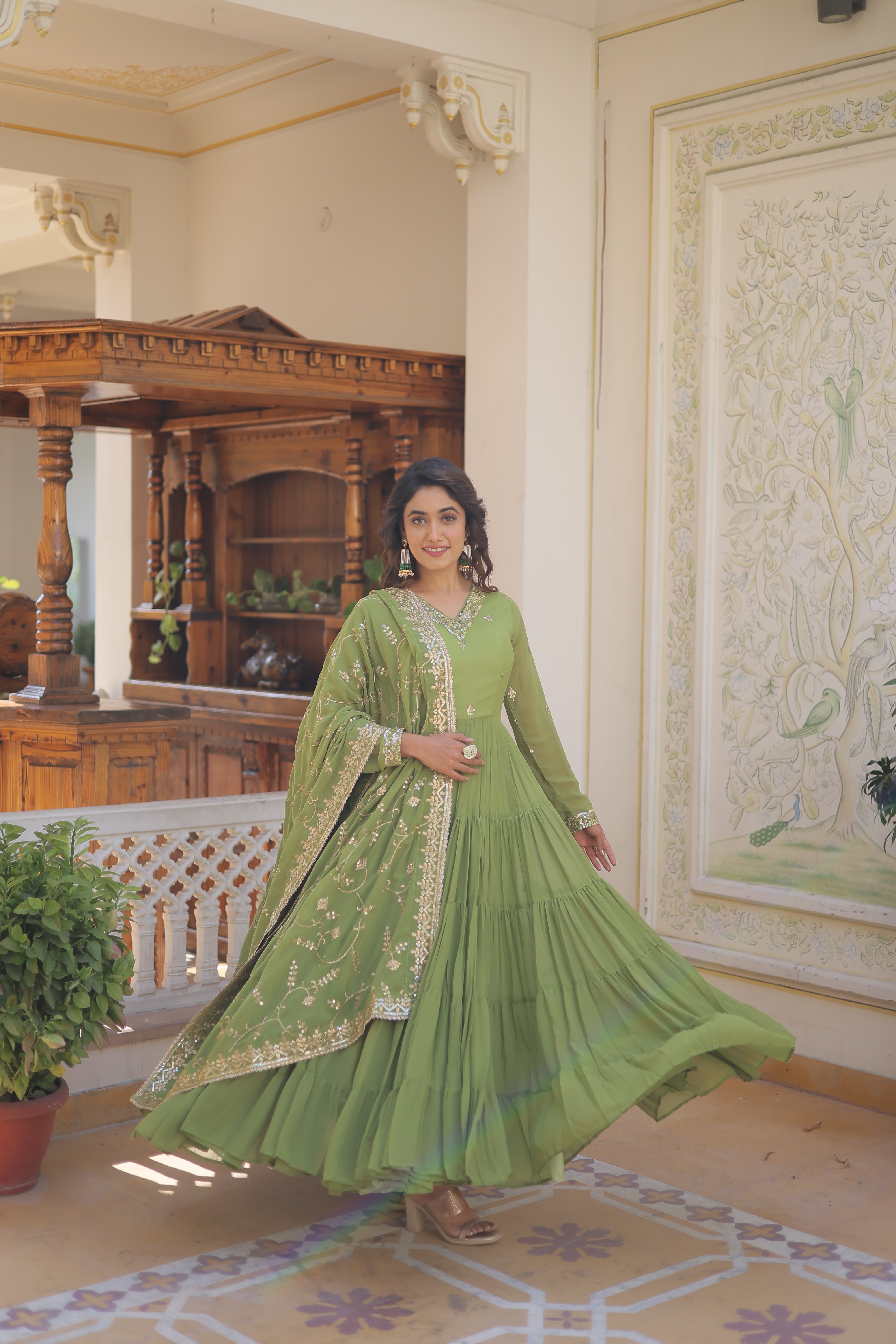 Green Women's Designer Gown With Dupatta Sets