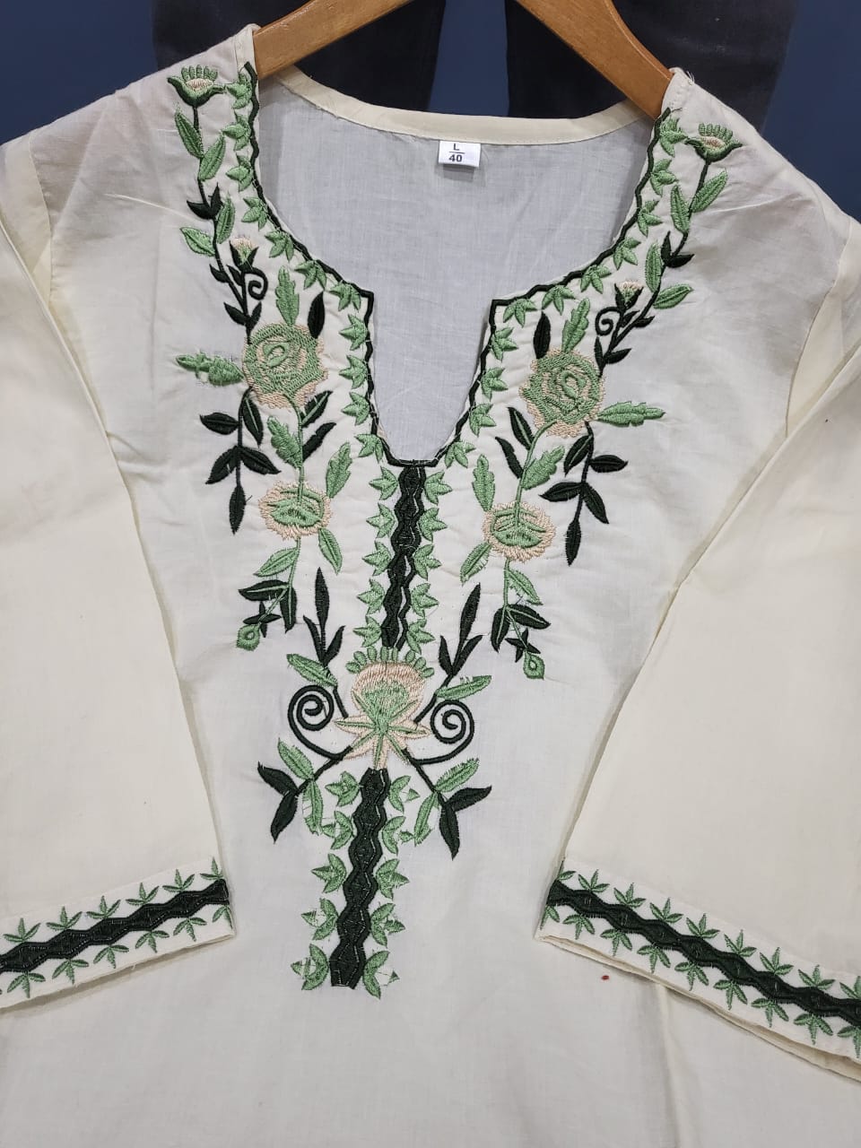 Off White Handloom Cotton Kurta Pant And Khadi Silk Floral Print Dupatta Set