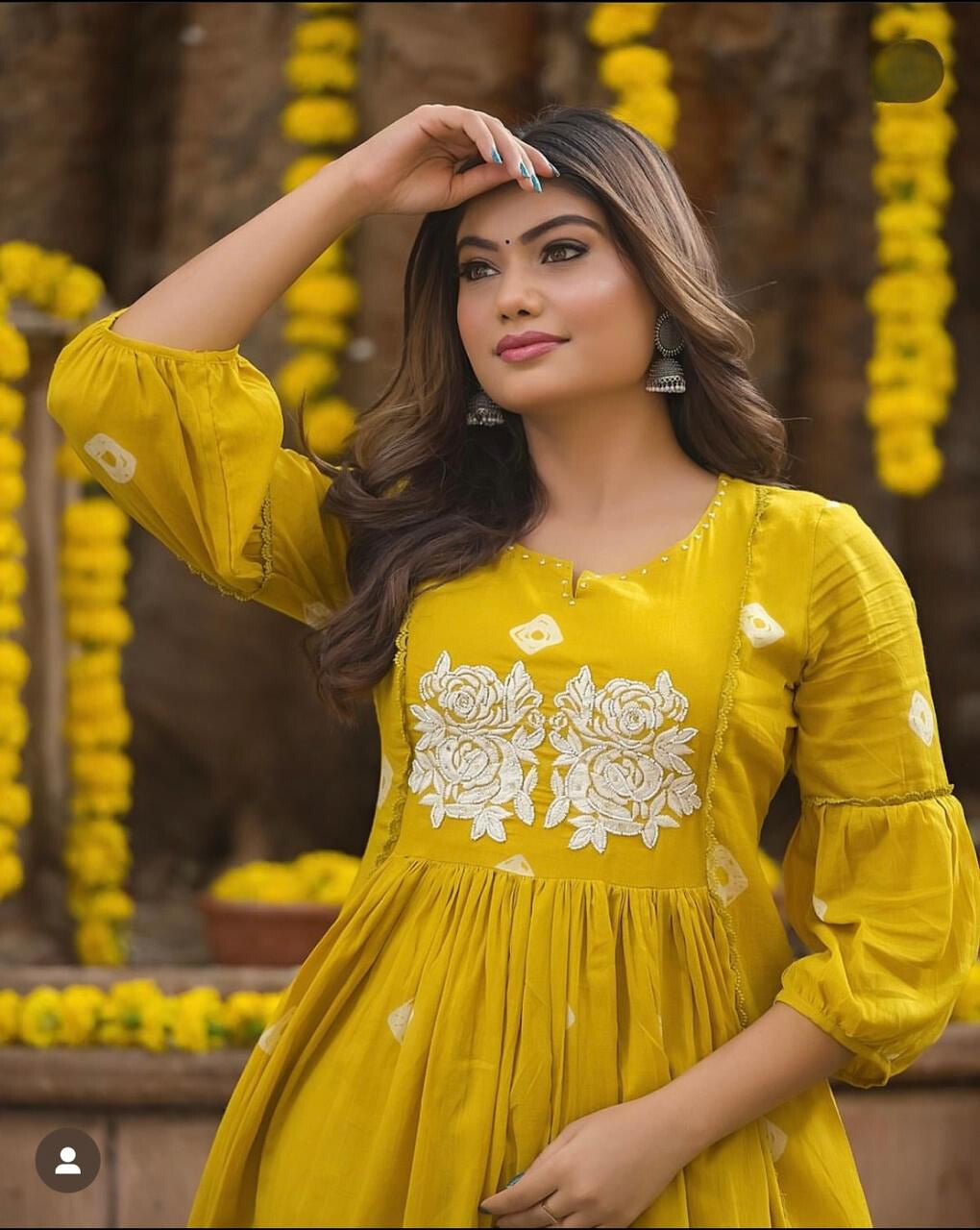 Bandhani Printed Thread Work Puffed Sleeves A-Line Kurta With Trousers