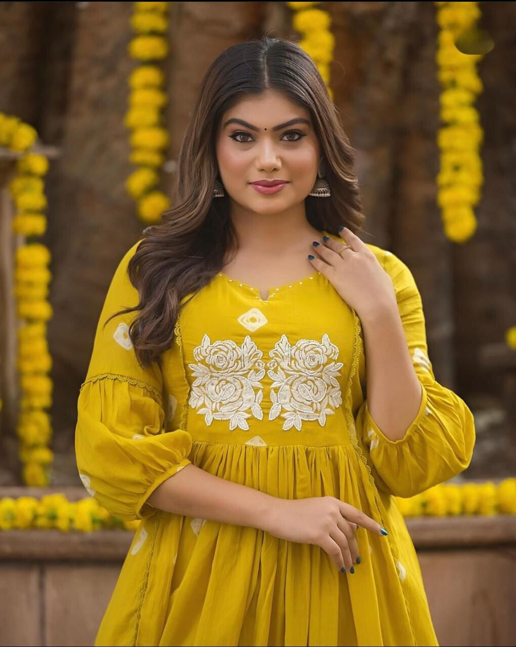 Bandhani Printed Thread Work Puffed Sleeves A-Line Kurta With Trousers
